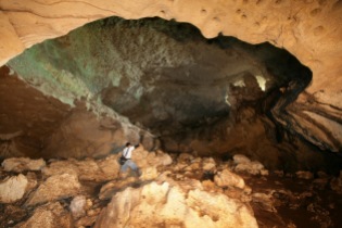 Aglipay Caves and Provincial Forest Park http://www.jjexplorer.com/feature.php?regionID=4&featureID=94